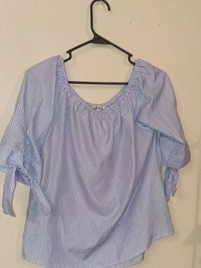 Control Striped Blue Off-Shoulder Tie Sleeve Top Size Small